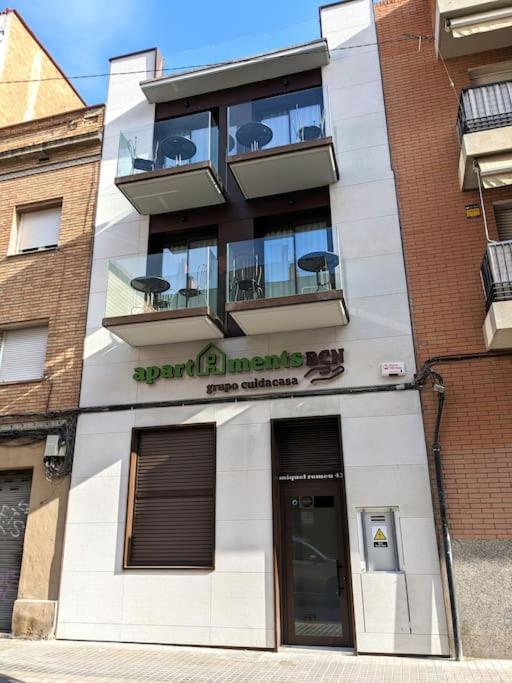Fira 5 A 1Min Del Metro Y Centro 15Min Apartment L'Hospitalet de Llobregat Luaran gambar
